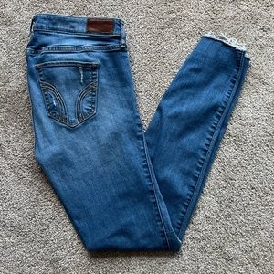 Hollister Co. mid wash distressed denim jeans size 29 waist